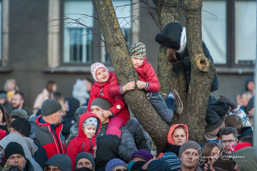 Latvia celebrates 100 / Latvija 100
