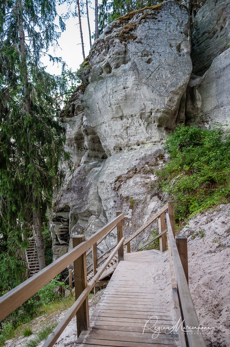 Утес Сиетиньиезис (Sietiņiezis / Sietiniezis Rock)