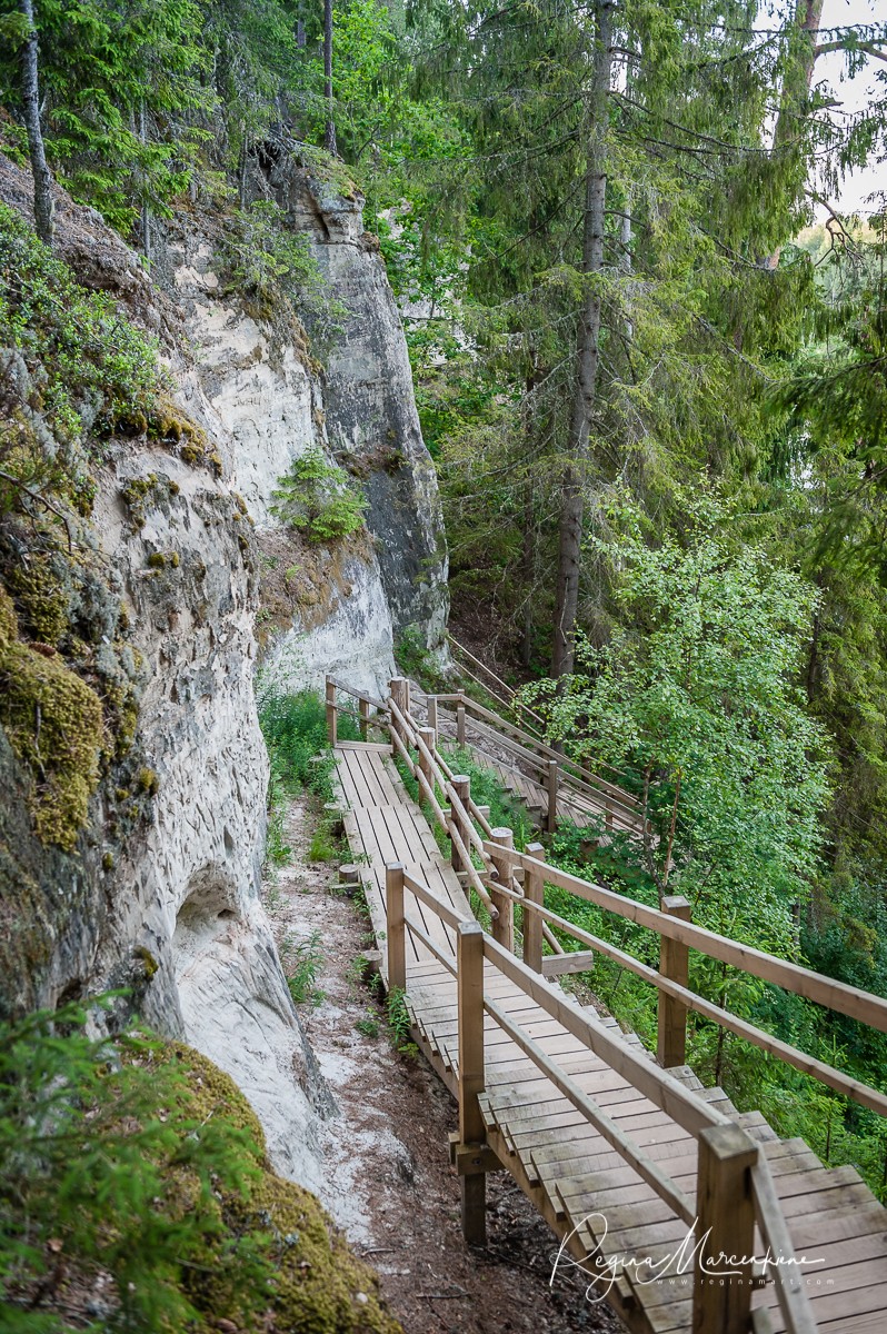 Утес Сиетиньиезис (Sietiņiezis / Sietiniezis Rock)