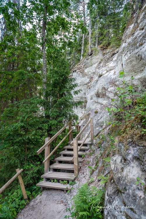 Утес Сиетиньиезис (Sietiņiezis / Sietiniezis Rock)