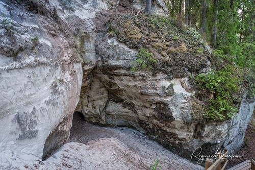 Утес Сиетиньиезис (Sietiņiezis / Sietiniezis Rock)