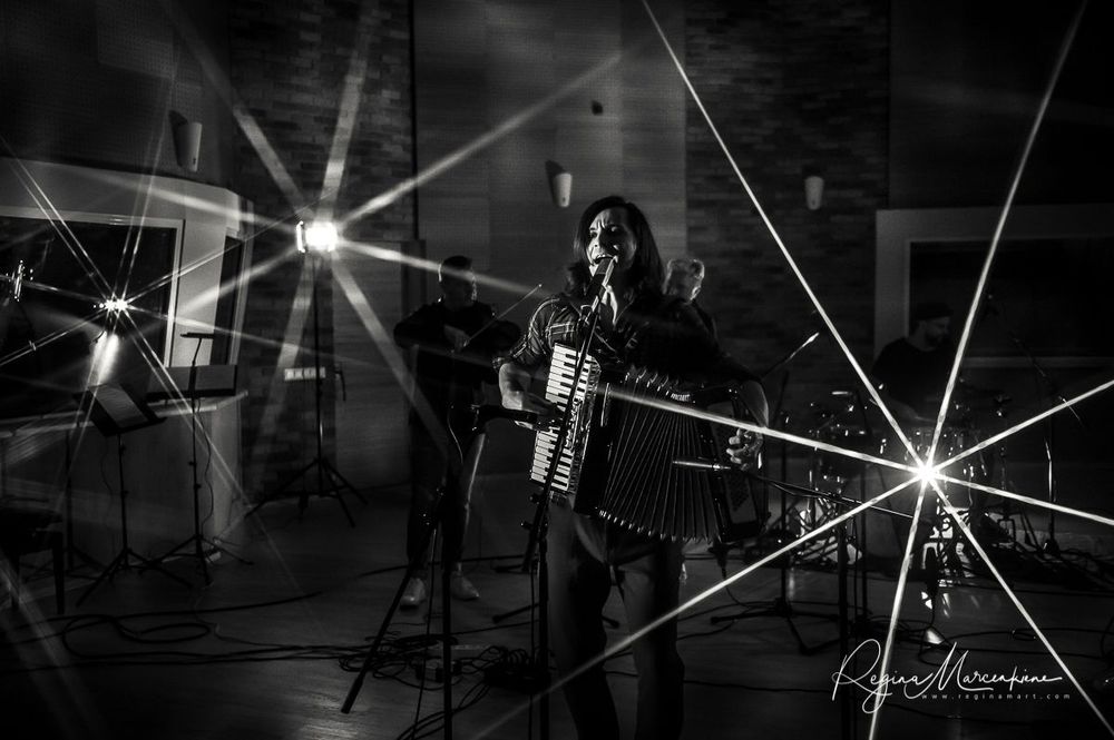 Sensations of sound / Фоторассказ о рождении музыкального произведения