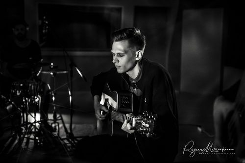 Sensations of sound / Фоторассказ о рождении музыкального произведения