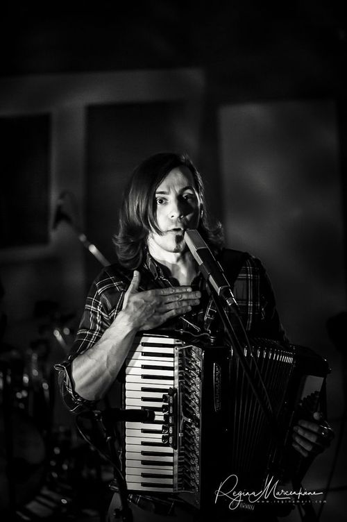 Sensations of sound / Фоторассказ о рождении музыкального произведения