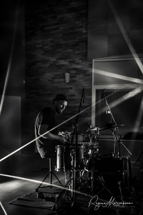 Sensations of sound / Фоторассказ о рождении музыкального произведения