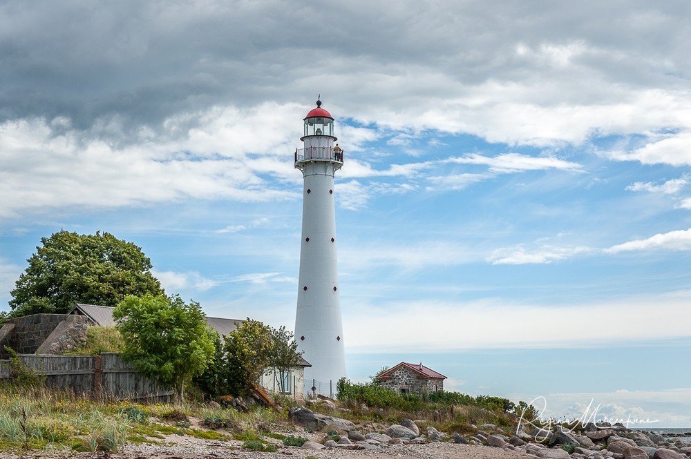Kihnu lighthouse 1864