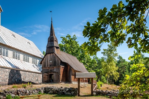 Ruhnu Püha Magdaleena kirik