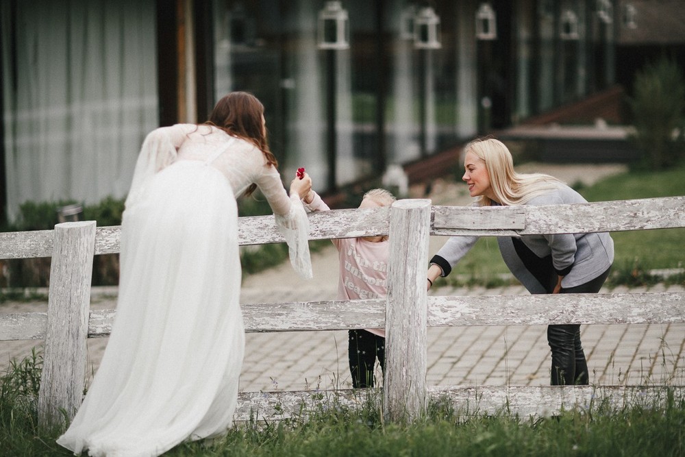Ion & Stela