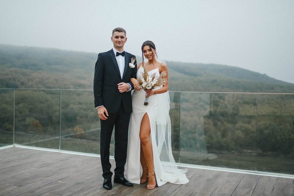 Roman & Victoria