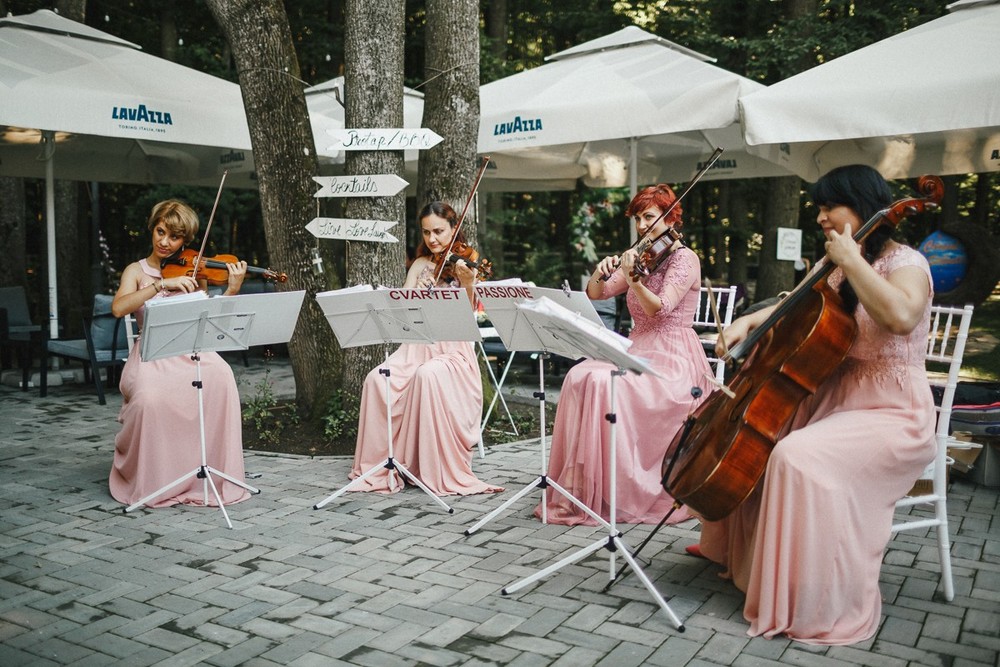 Mihai & Laura