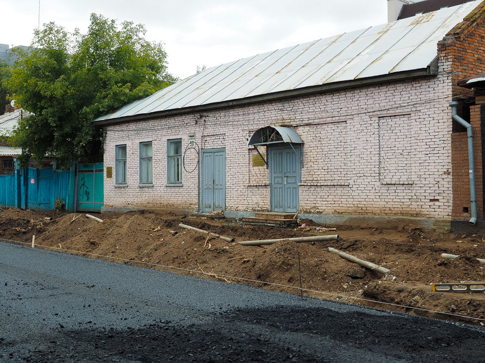 мастерская скульпторов Петиных адрес ул. Комсомольская 59 Оренбург