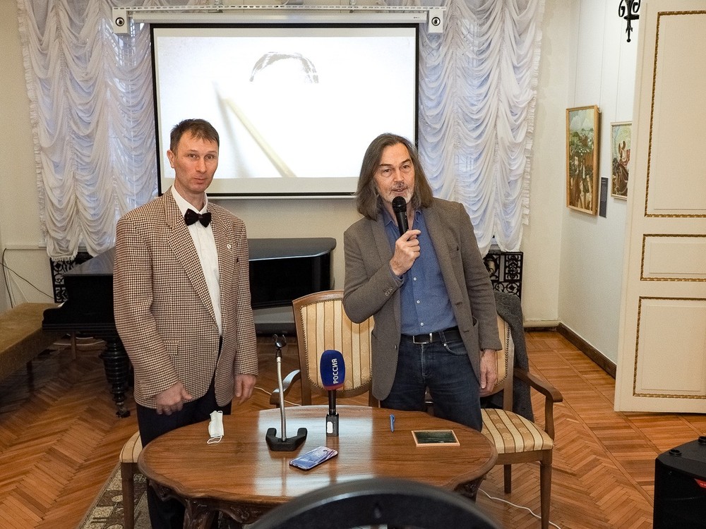 Никас Сафронов в Оренбурге