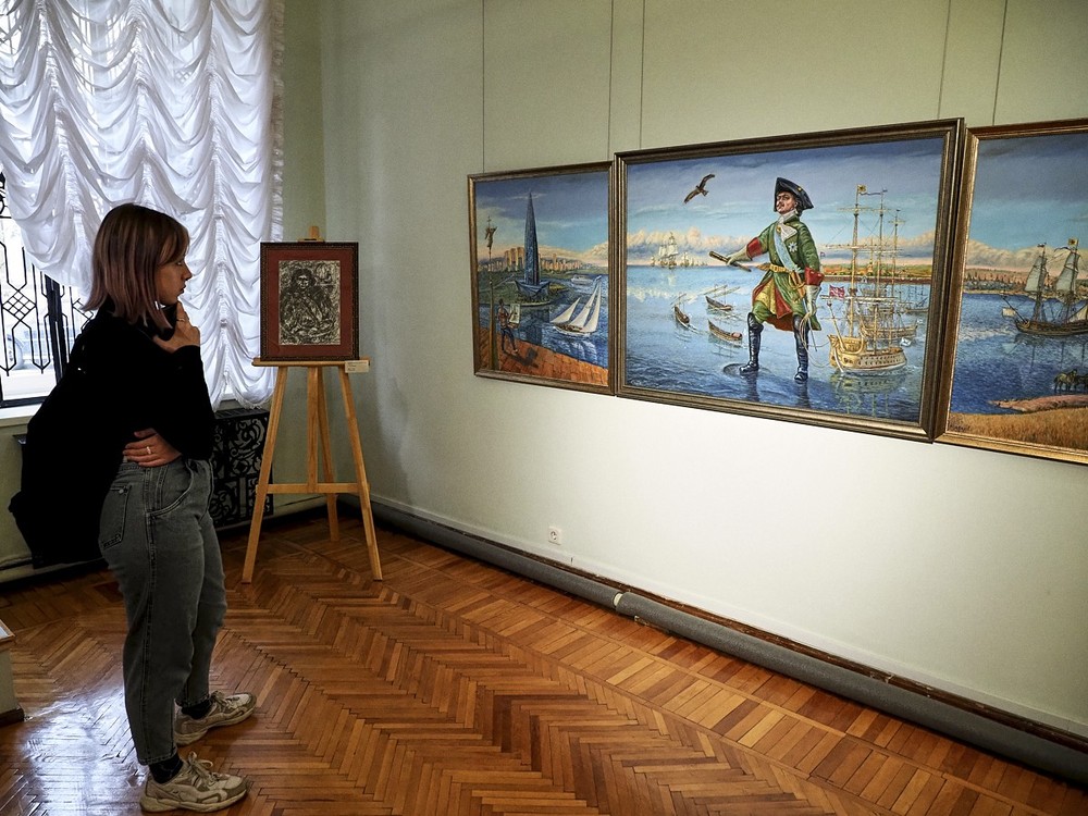 Наивные художники про Петра Великого выставка в Оренбурге