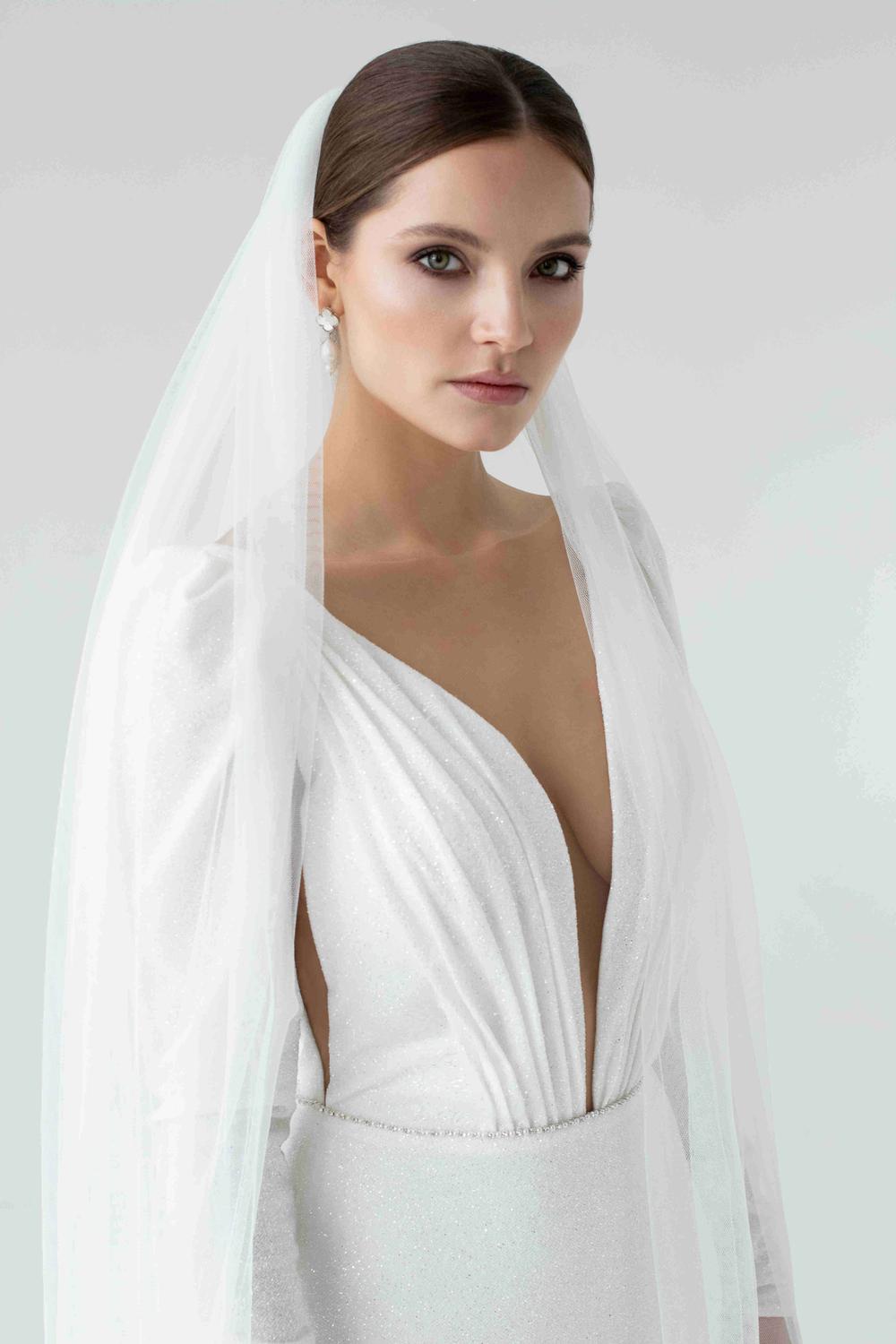 Идеальная фата: как выбрать аксессуар к свадебному платью по стилю и фасону