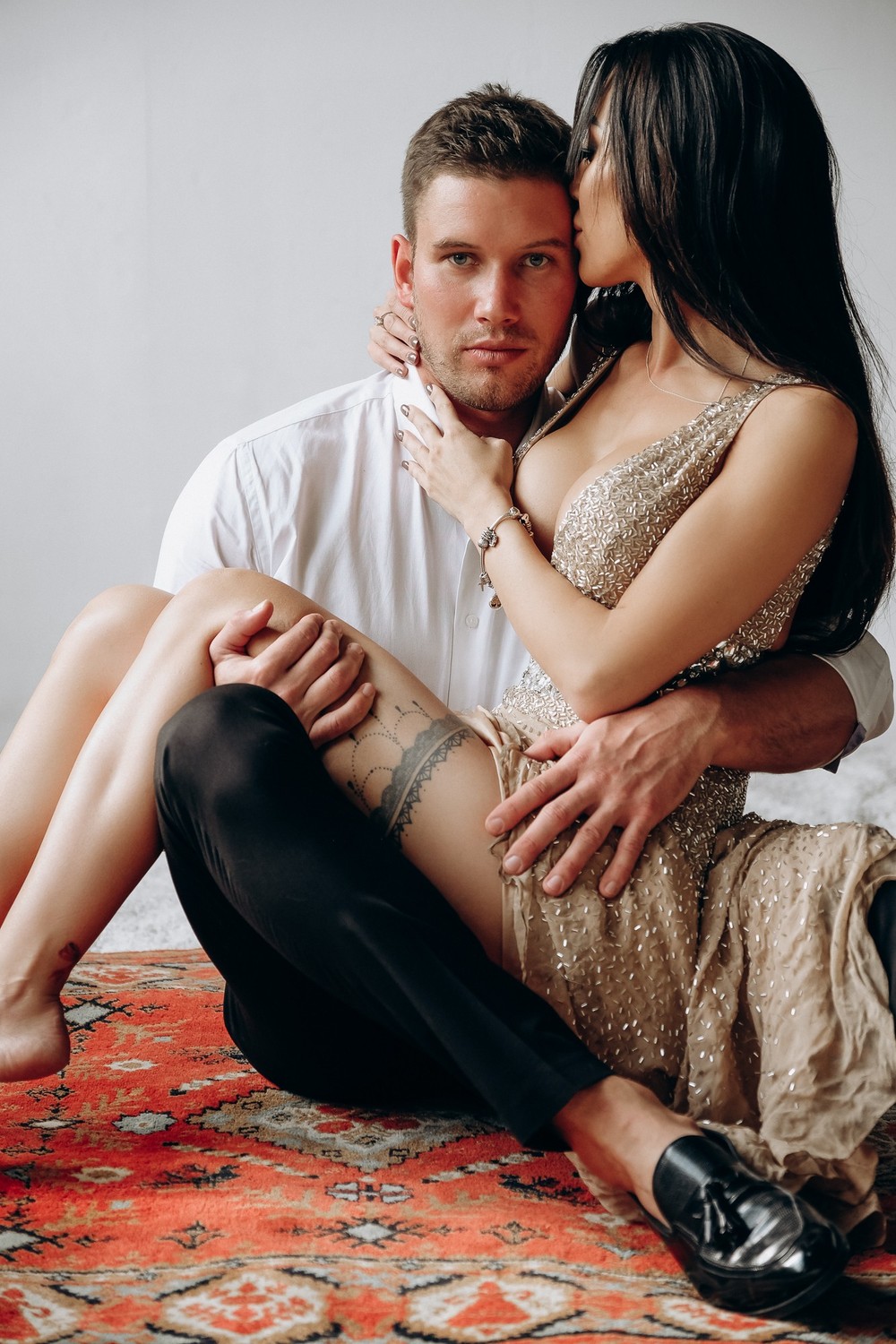E & A