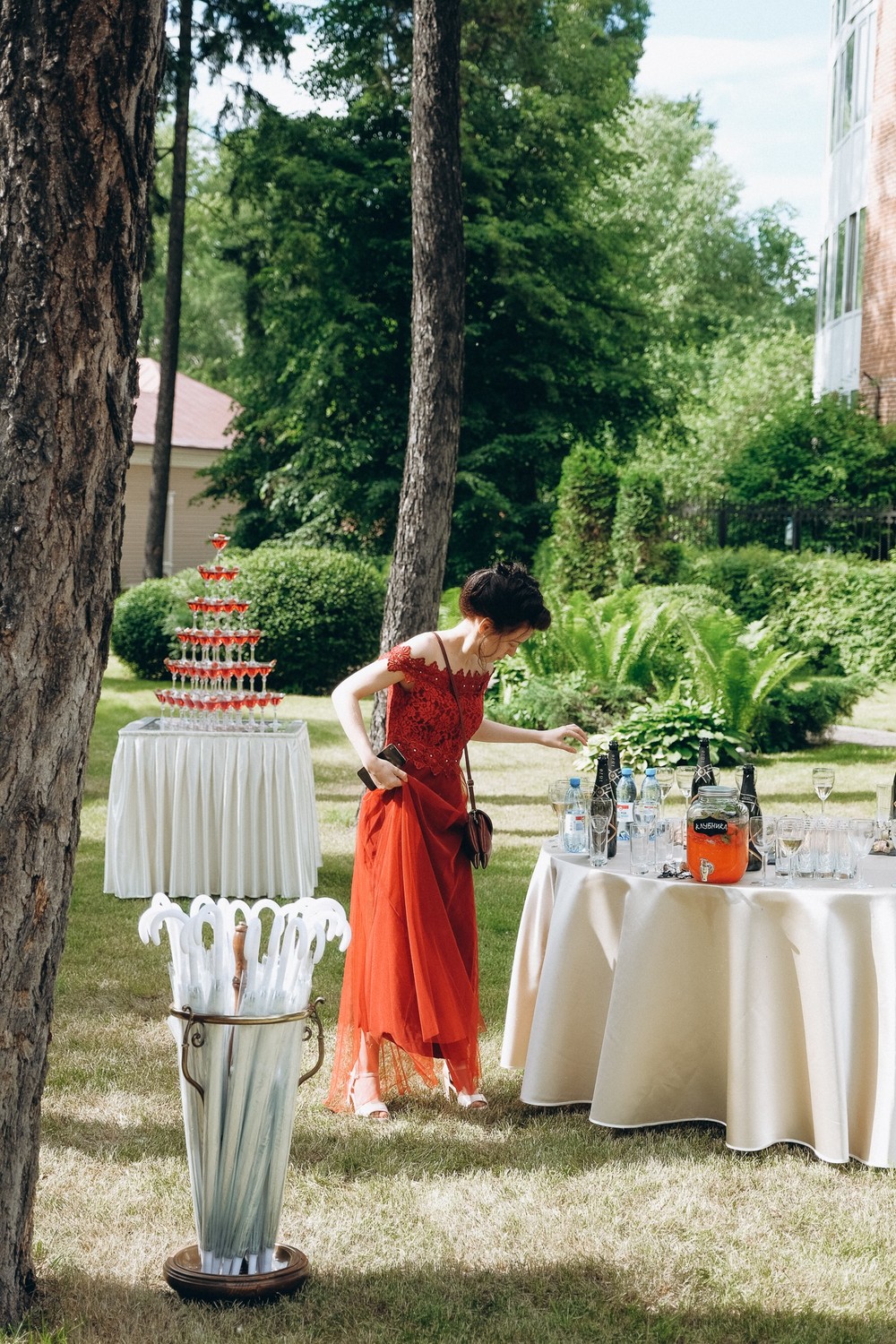 ANATOLY & VIOLETA