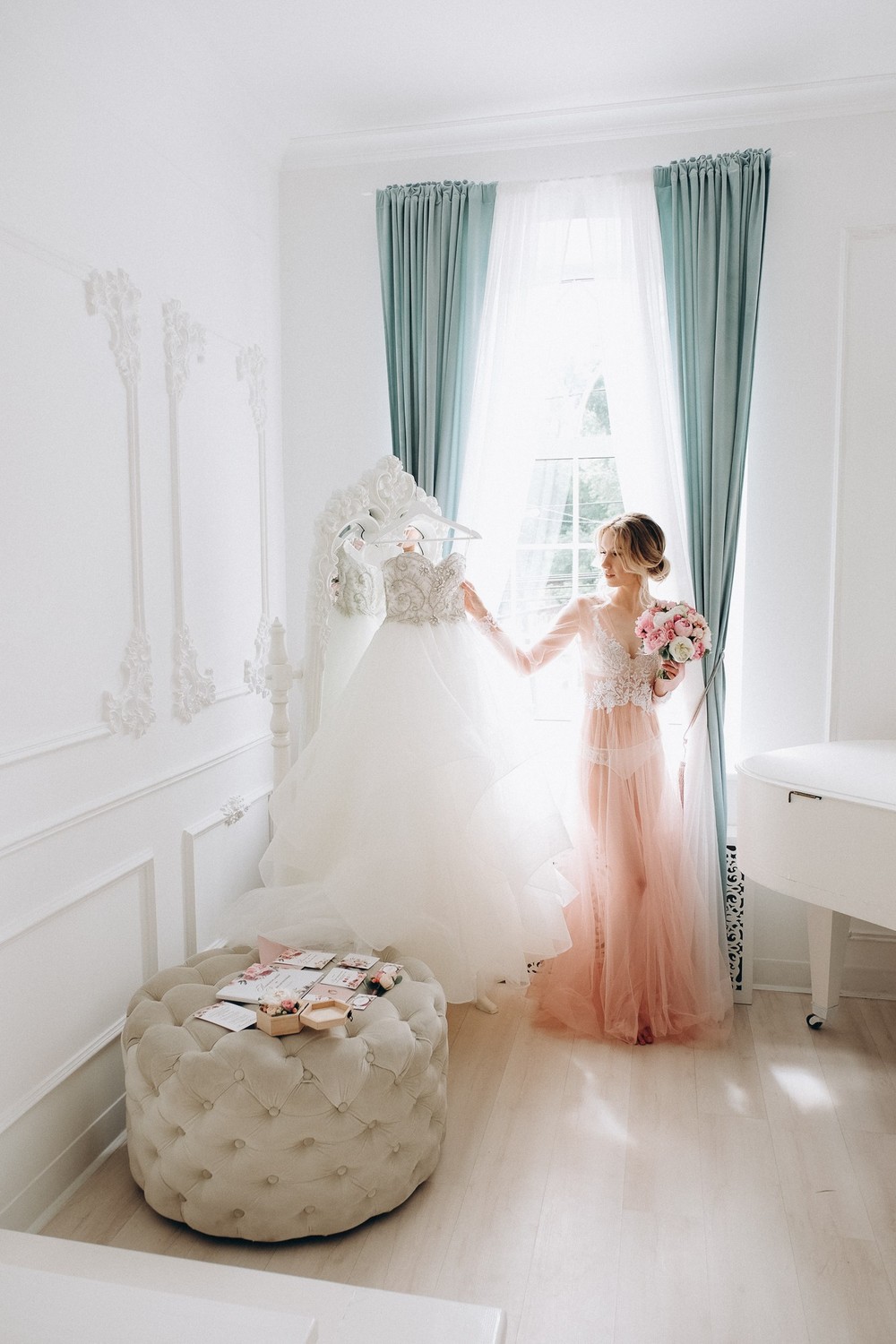 ANATOLY & VIOLETA