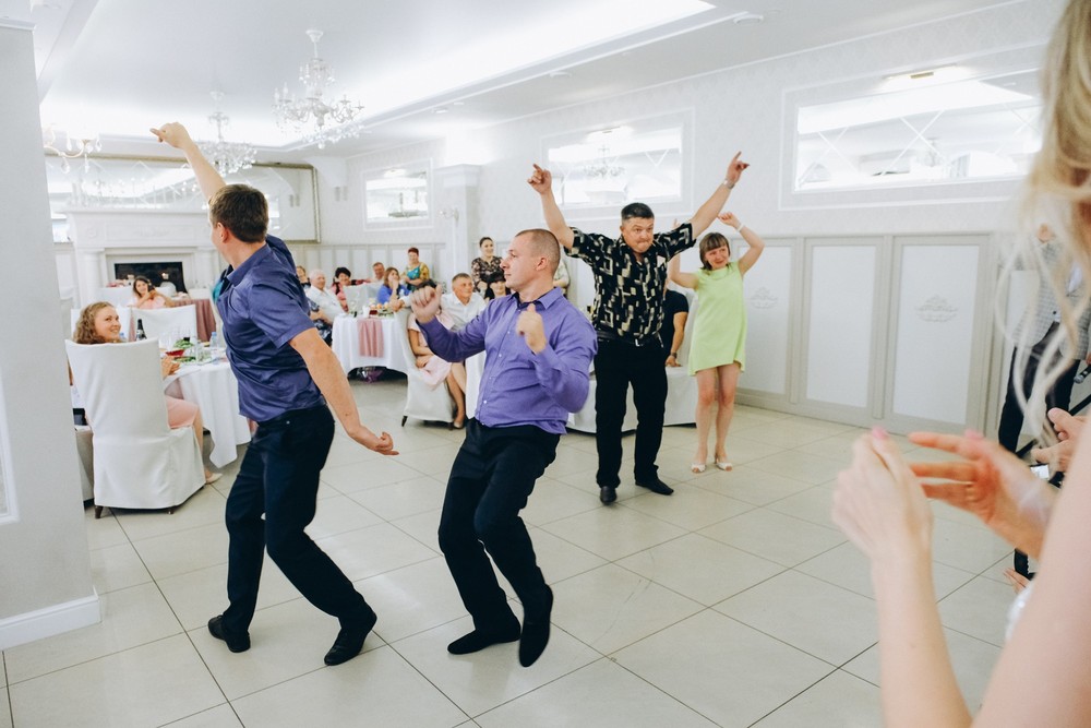 ANATOLY & VIOLETA
