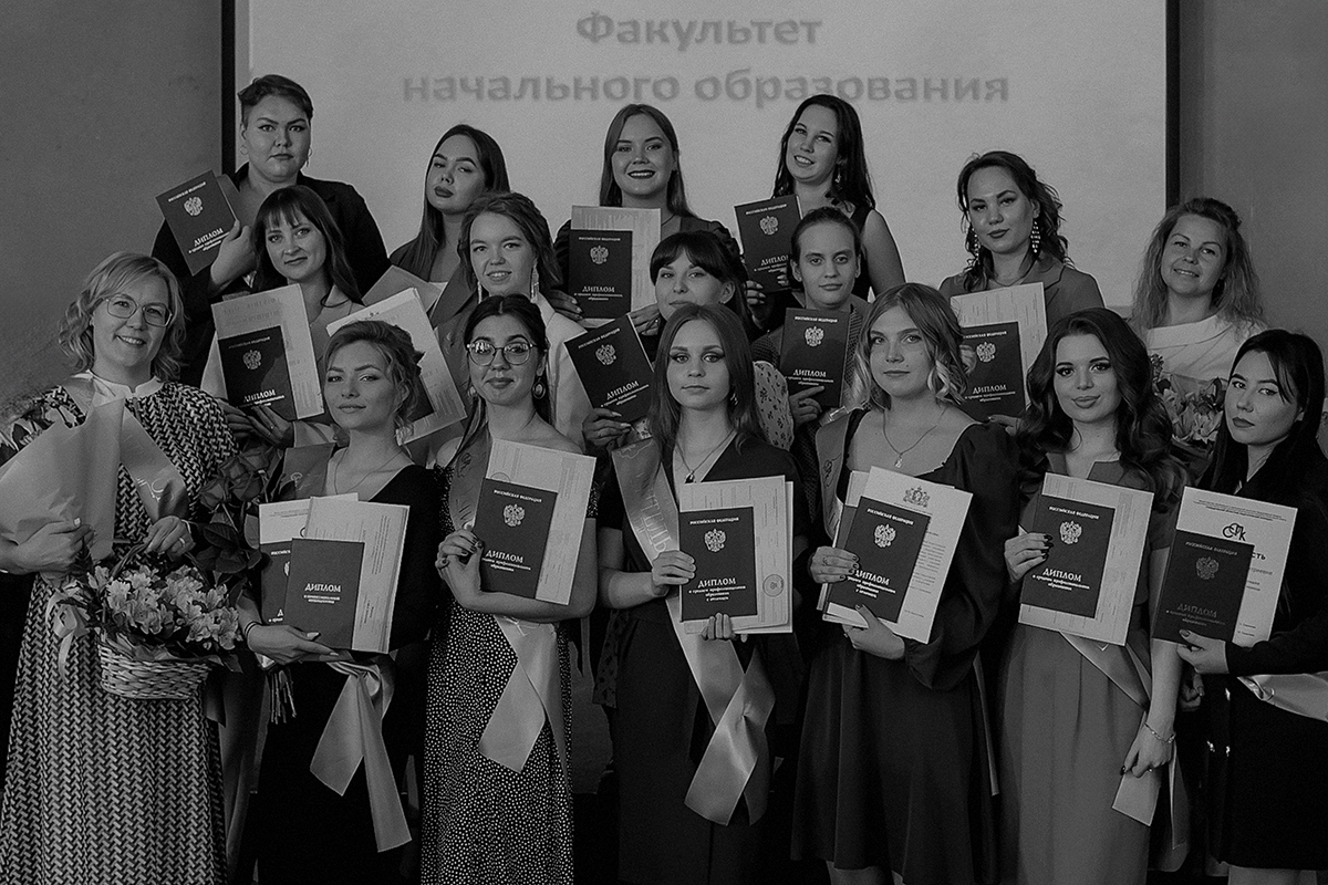 ФОТОГРАФ НА ВЫПУСКНОЙ В УНИВЕРСИТЕТ ЕКБ
