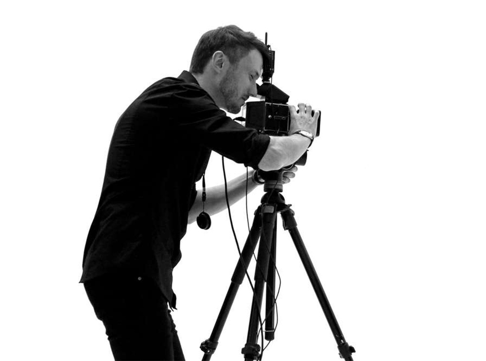 Shutterbox George Mayer ABOUT THE AUTHOR