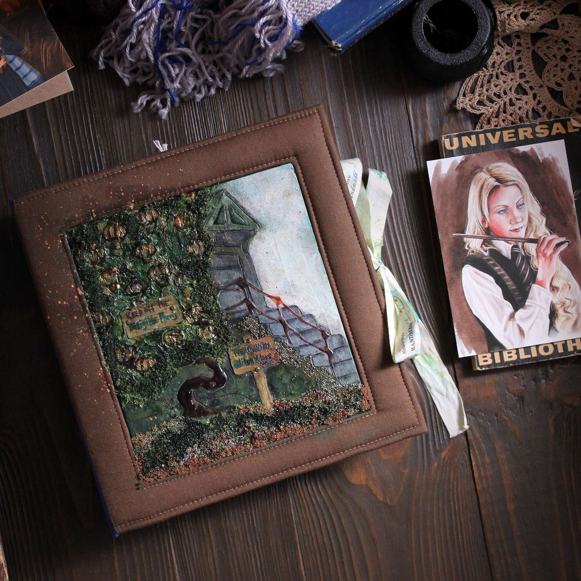 Scrap album Luna Lovegood обложка